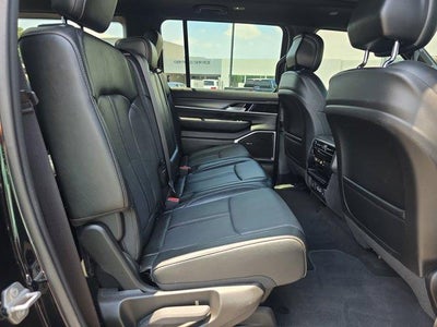 2023 Jeep Wagoneer Series II