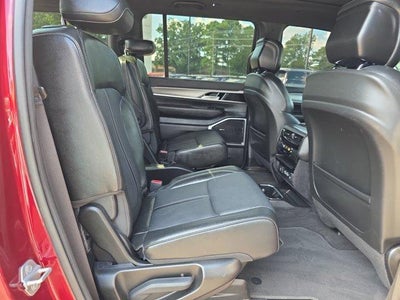 2023 Jeep Wagoneer Series II Carbide
