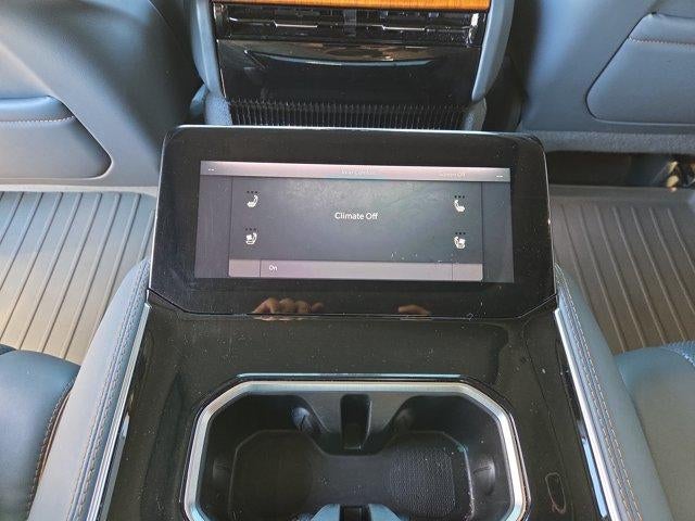 2022 Jeep Grand Wagoneer Series III