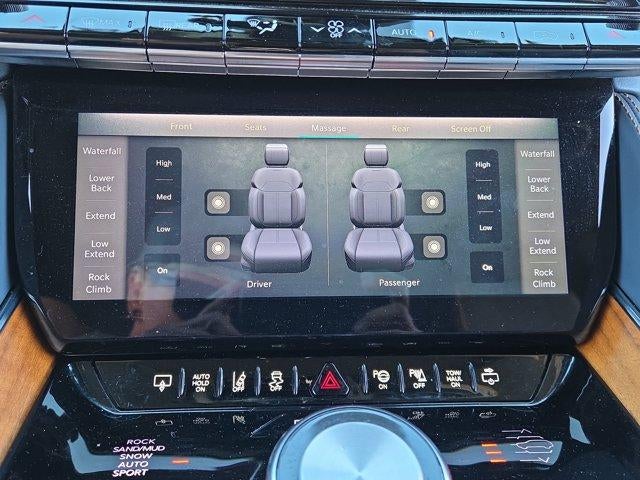 2022 Jeep Grand Wagoneer Series III