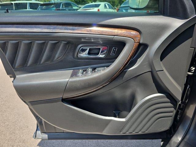 2017 Ford Taurus Limited