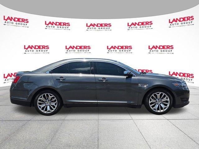 2017 Ford Taurus Limited