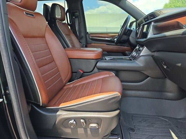 2024 GMC Yukon Denali Ultimate