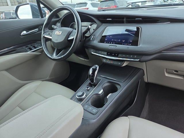 2020 Cadillac XT4 Luxury