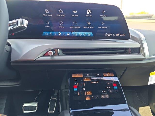 2027 Cadillac VISTIQ Luxury