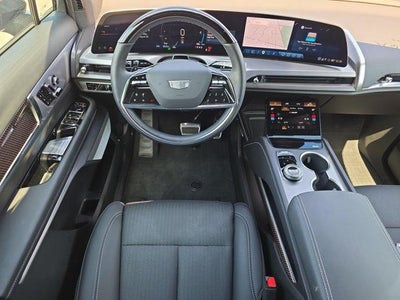 2026 Cadillac VISTIQ Sport