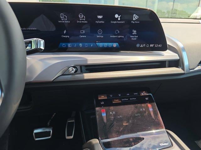 2026 Cadillac VISTIQ Sport