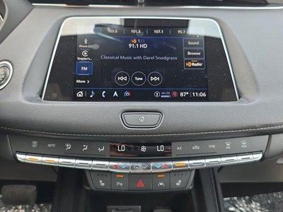 2023 Cadillac XT4 Premium Luxury