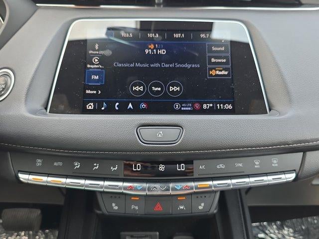 2023 Cadillac XT4 Premium Luxury