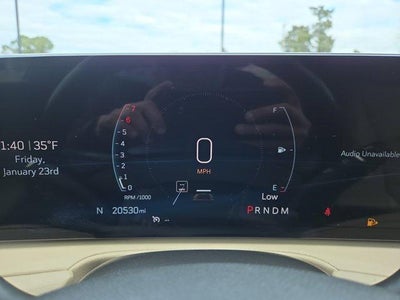 2024 Cadillac XT4 Premium Luxury