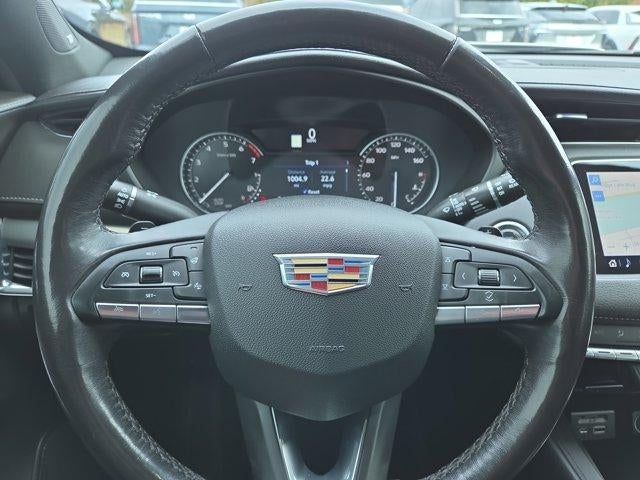 2023 Cadillac XT4 Premium Luxury