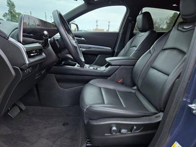 2025 Cadillac XT4 Premium Luxury