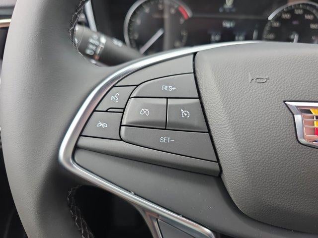 2026 Cadillac XT5 Luxury