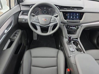 2026 Cadillac XT5 Luxury