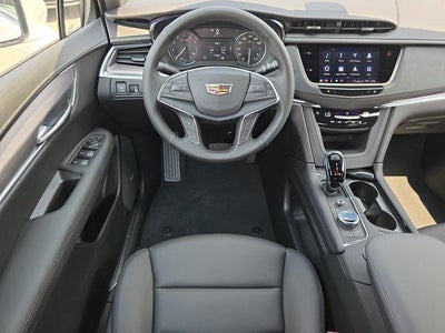 2026 Cadillac XT5 Luxury