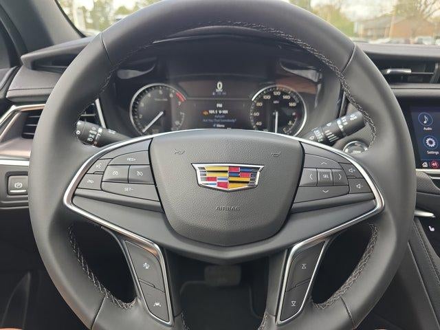 2026 Cadillac XT5 Luxury