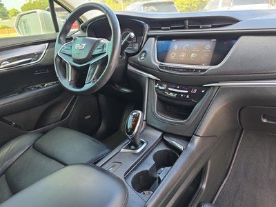 2017 Cadillac XT5 Luxury FWD