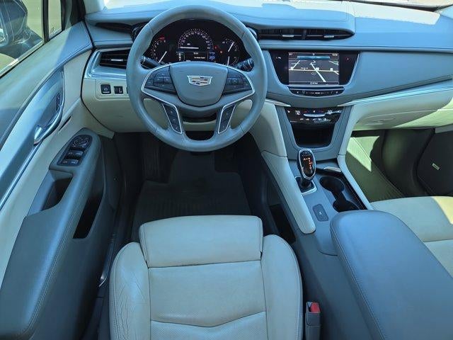 2017 Cadillac XT5 Luxury FWD