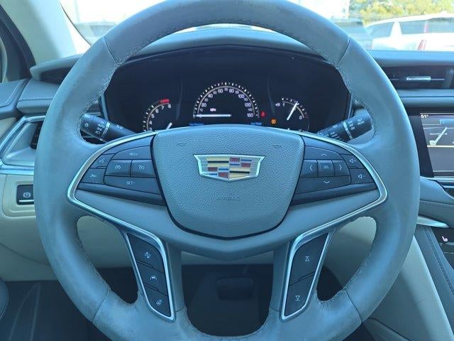 2017 Cadillac XT5 Luxury FWD