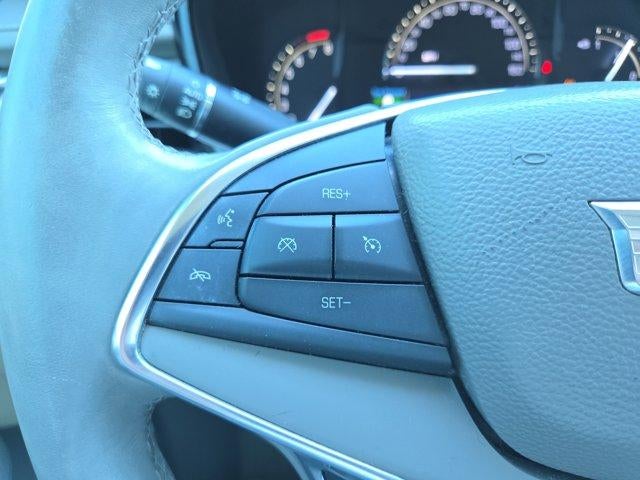 2017 Cadillac XT5 Luxury FWD