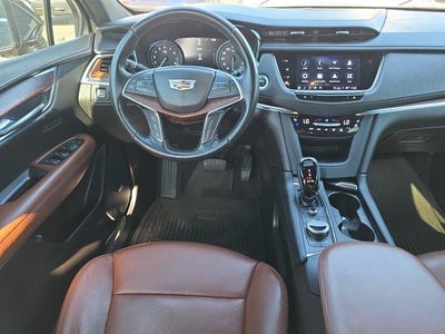2022 Cadillac XT5 FWD Premium Luxury