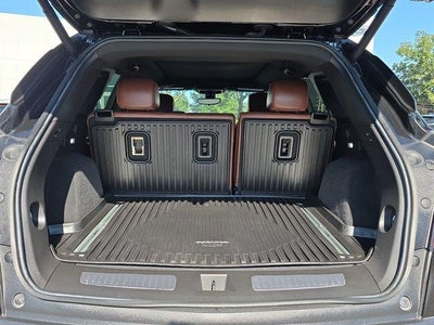2022 Cadillac XT5 FWD Premium Luxury