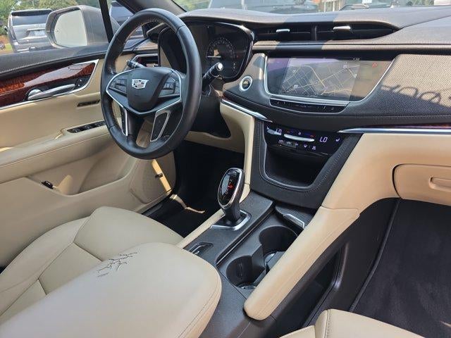 2018 Cadillac XT5 Luxury FWD