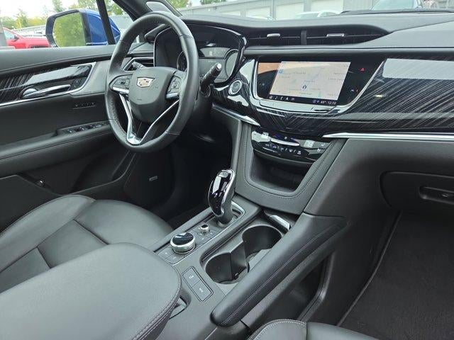 2025 Cadillac XT6 Premium Luxury