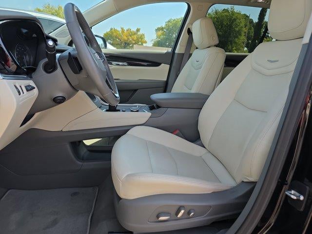 2023 Cadillac XT6 FWD Premium Luxury