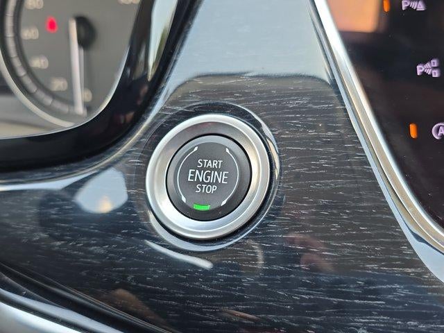 2023 Cadillac XT6 FWD Premium Luxury