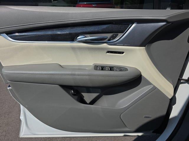 2023 Cadillac XT6 FWD Premium Luxury