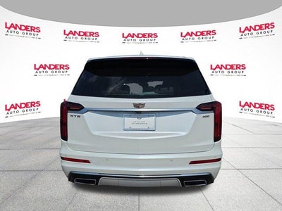 2023 Cadillac XT6 FWD Premium Luxury