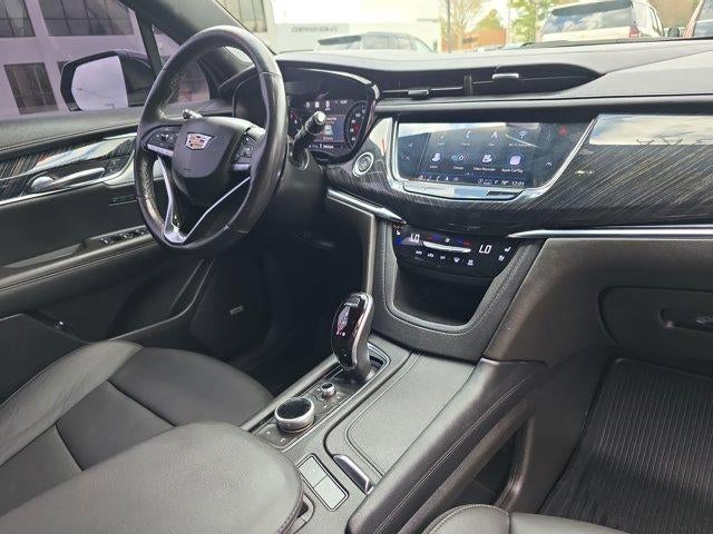 2022 Cadillac XT6 Premium Luxury