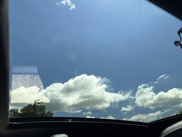 2025 Cadillac LYRIQ Luxury 1