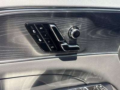 2025 Cadillac LYRIQ Luxury 1