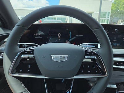 2025 Cadillac LYRIQ Luxury 1