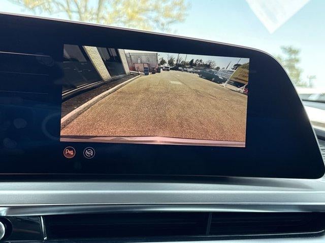 2025 Cadillac LYRIQ Luxury 1