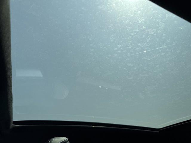 2025 Cadillac LYRIQ Luxury 1