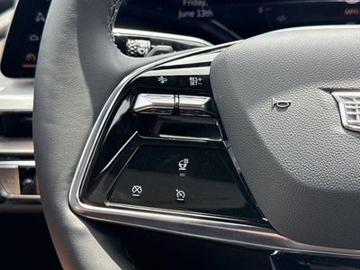 2025 Cadillac LYRIQ Luxury 1