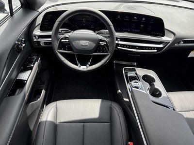 2025 Cadillac LYRIQ Luxury 1