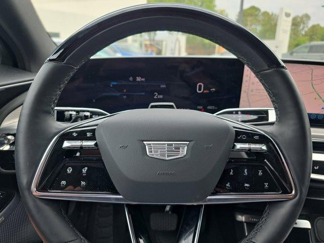 2025 Cadillac LYRIQ Luxury 2 - Photo 10