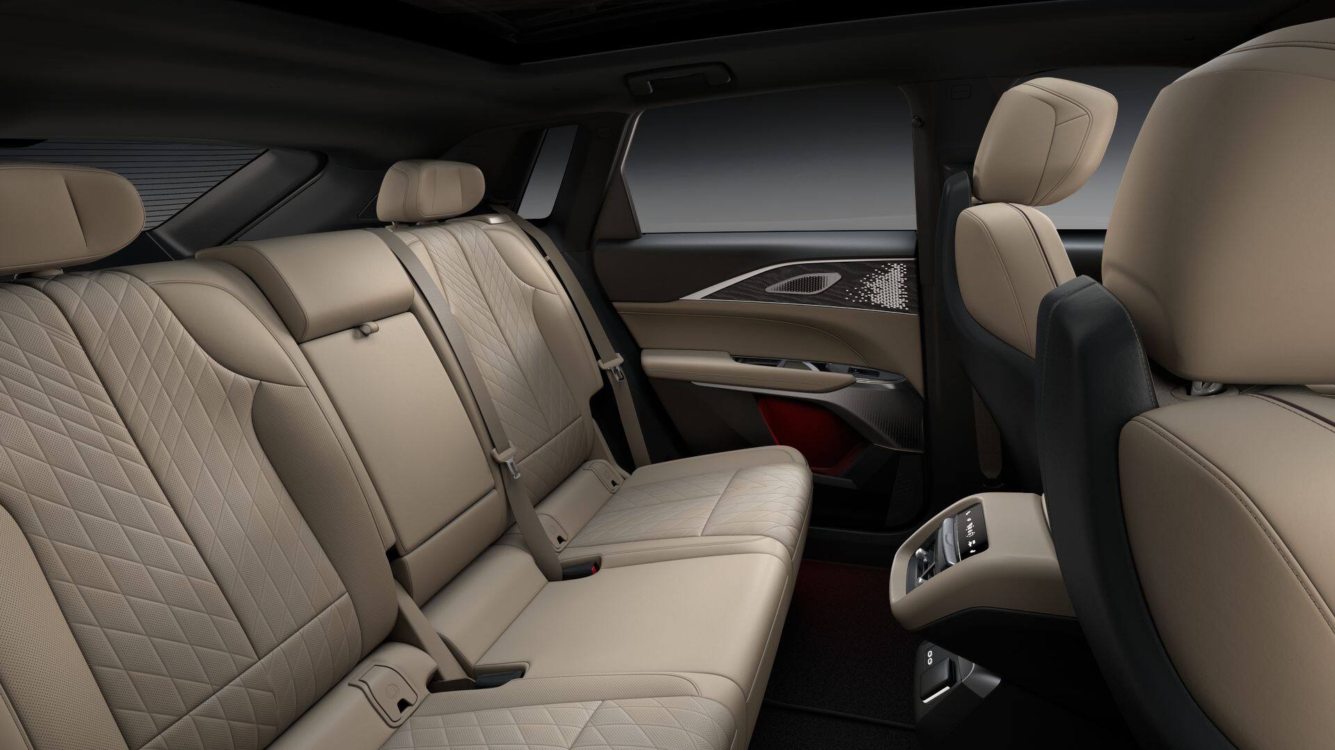 2025 Cadillac LYRIQ Luxury 3