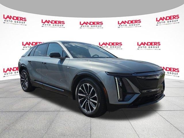 2024 Cadillac LYRIQ Sport 2