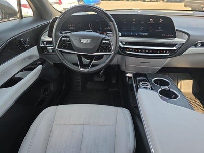 2024 Cadillac LYRIQ Sport 2