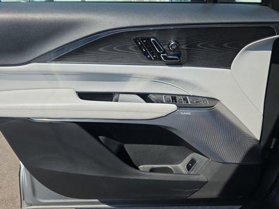 2024 Cadillac LYRIQ Sport 2