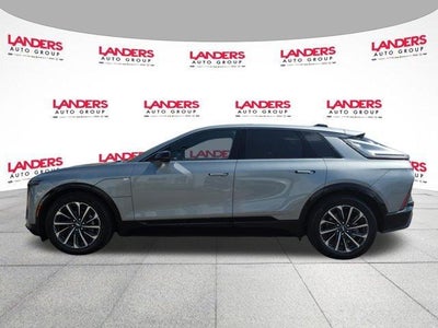 2024 Cadillac LYRIQ Sport 2