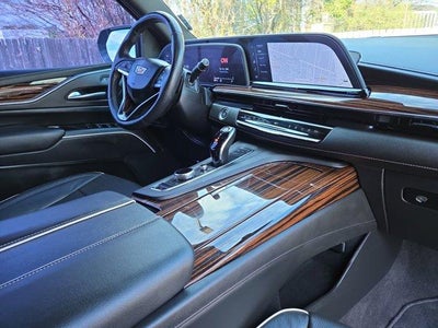 2024 Cadillac Escalade Premium Luxury