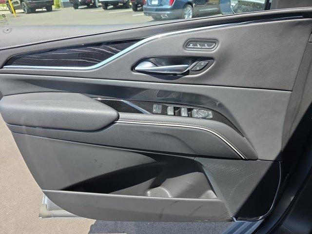 2024 Cadillac Escalade Sport
