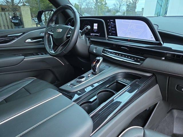 2024 Cadillac Escalade Sport