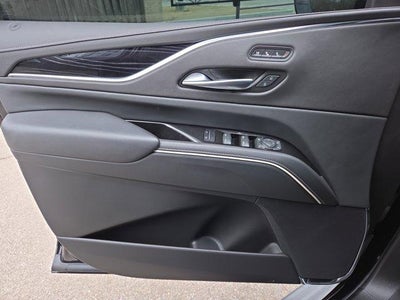 2024 Cadillac Escalade Sport